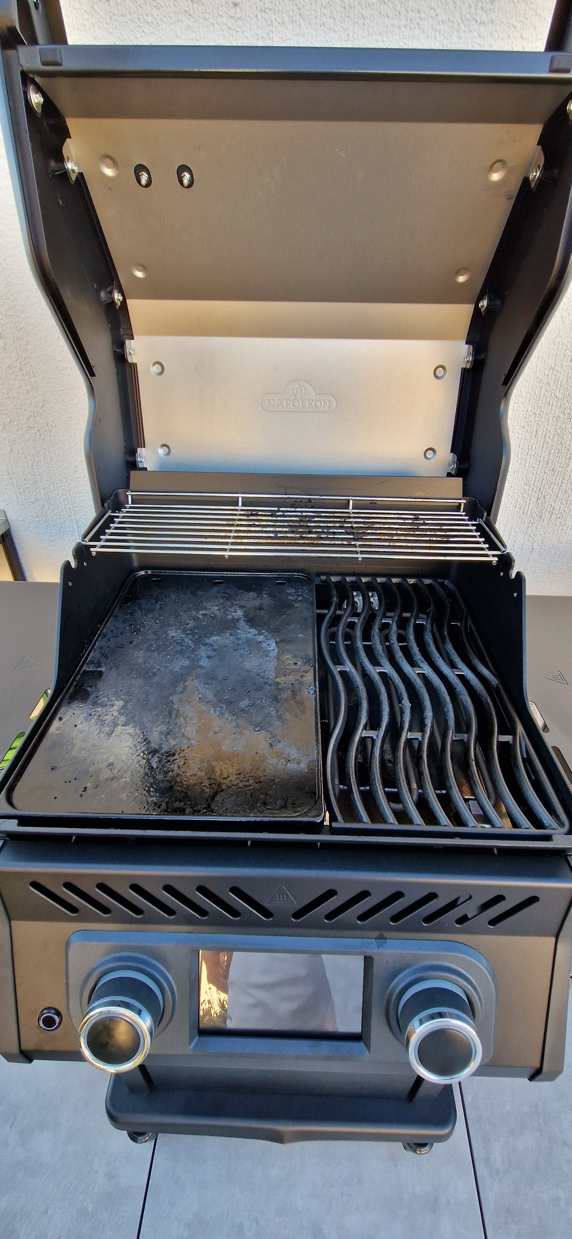Napoleon Elektrogrill EQ365 Test mit Gussplatte Napoleon Elektrogrill EQ365 Test mit Gussplatte